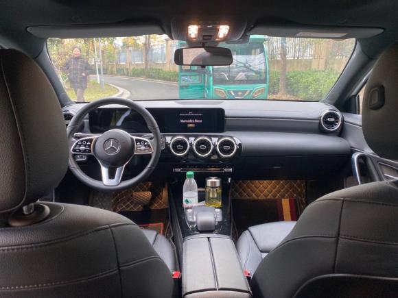 [南京·浙C] 二手奔驰奔驰A级2021款 改款 A 180 L 运动轿车