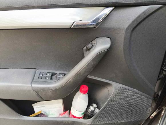 [成都·川A] 二手斯柯达明锐2015款 1.6L 自动逸杰版