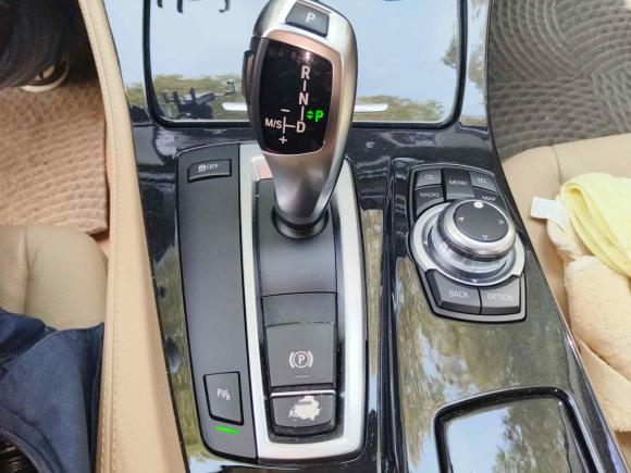 [上海·沪A] 二手宝马宝马5系2012款 520Li 典雅型