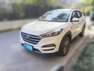 现代途胜2015款 1.6T 双离合两驱智能型