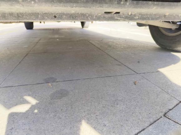 [济南·鲁A] 二手福特新世代全顺2016款 2.2T长轴6/7座中顶多功能车