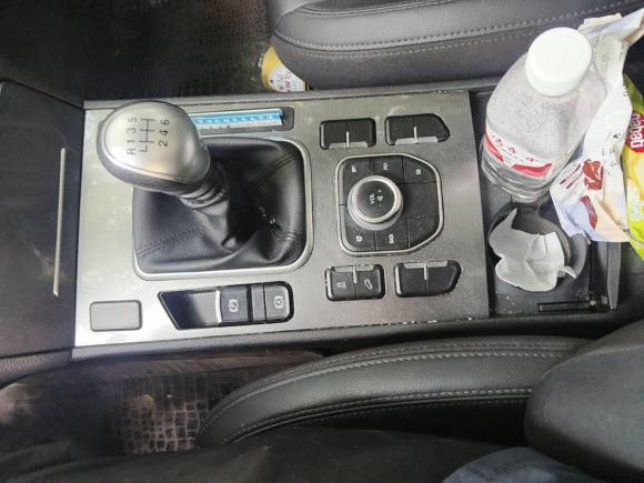 [上海·皖H] 二手哈弗哈弗H6 Coupe2016款 蓝标 1.5T 手动两驱都市型