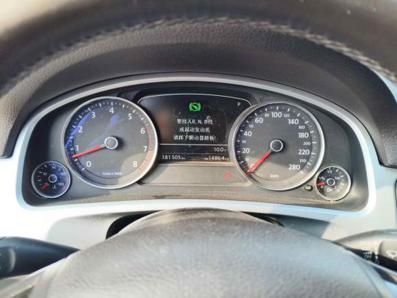 [青岛·鲁U] 二手大众途锐2011款 3.0TSI 标配型