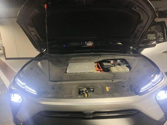 [深圳·粤B] 二手蔚来蔚来ES62020款 610KM 性能版