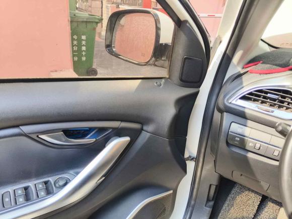 [青岛·鲁B] 二手东南东南DX72015款 1.5T 自动豪华型