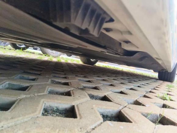 [广州·粤A] 二手宝马宝马5系2014款 525Li 豪华设计套装