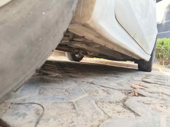 [上海·皖P] 二手三菱翼神2012款 致尚版 1.8L 手动豪华型