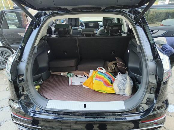 [青岛·鲁B] 二手红旗红旗HS52025款 2.0T 两驱旗享Pro版