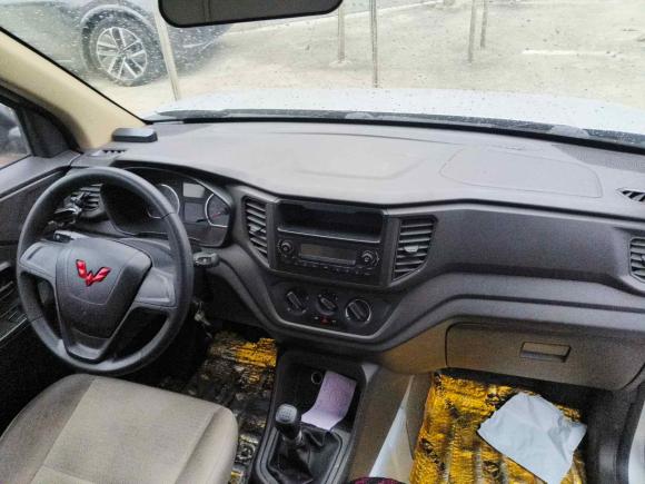 [无锡·鲁N] 二手五菱汽车五菱宏光V2022款 1.5L劲取版封窗车电动助力LAR