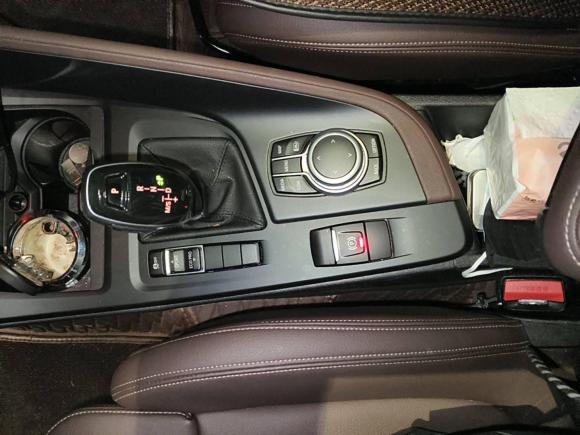 [成都·川A] 二手宝马宝马X12022款 sDrive20Li 时尚型