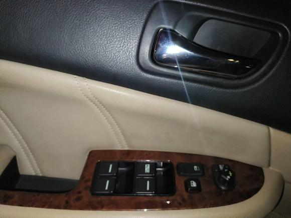 [深圳·粤B] 二手本田雅阁2007款 2.4L 自动豪华经典版