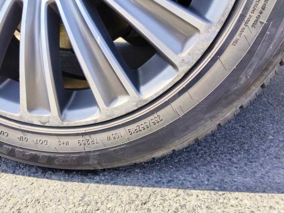 [无锡·苏B] 二手奔驰奔驰GLC2016款 GLC 260 4MATIC 动感型