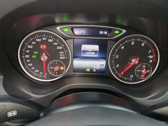 [苏州·苏E] 二手奔驰奔驰A级2017款 A 200 动感型