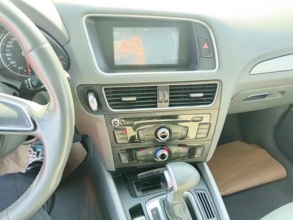 [上海·沪D] 二手奥迪奥迪Q52015款 40 TFSI 进取型
