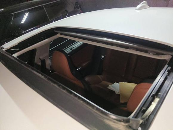 [上海·沪L] 二手沃尔沃沃尔沃S60插电式混动2015款 S60L E驱混动 T6智驭版