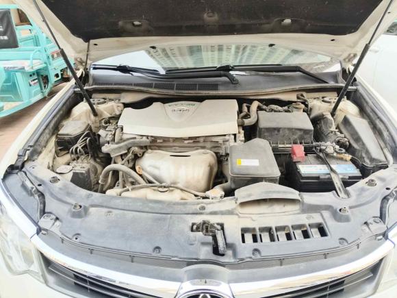 [青岛·鲁B] 二手丰田凯美瑞2015款 2.0G 领先版