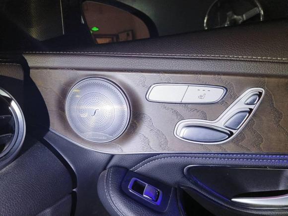 [广州·粤A] 二手奔驰奔驰GLC2020款 改款 GLC 300 L 4MATIC 动感型