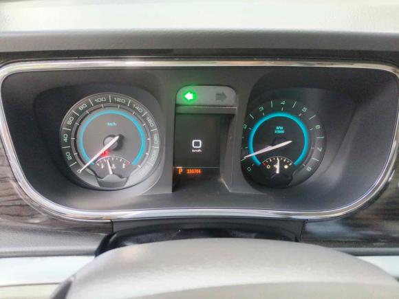 [武汉·鄂A] 二手别克别克GL82011款 3.0L GT豪华商务豪雅版