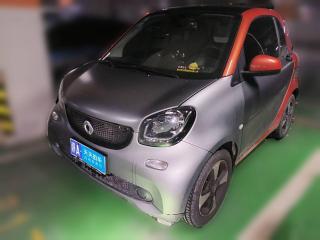 smartsmart fortwo2018款 1.0L 52千瓦硬顶激情版 国V