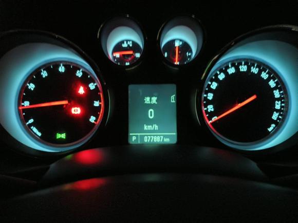 [武汉·鄂A] 二手别克君威2015款 1.6T 领先技术型