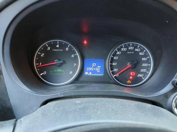 [南京·苏N] 二手三菱欧蓝德2018款 2.0L 两驱荣耀版 5座