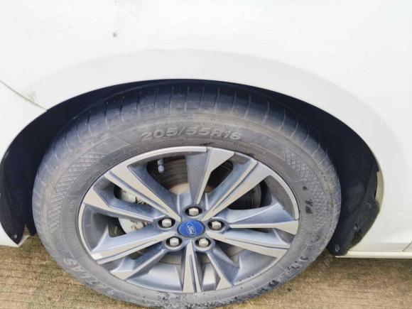 [深圳·湘D] 二手福特福睿斯2021款 1.5L 自动钻石版