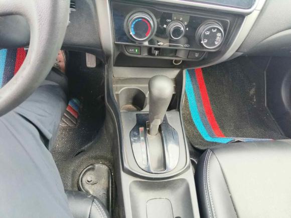 [广州·粤S] 二手本田锋范2015款 1.5L CVT舒适版