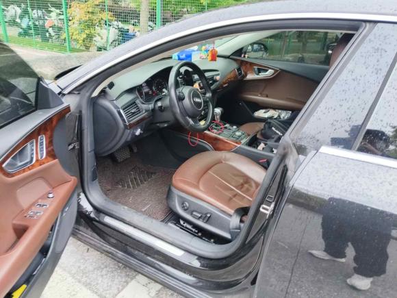 [上海·沪D] 二手奥迪奥迪A72012款 3.0TFSI quattro舒适型