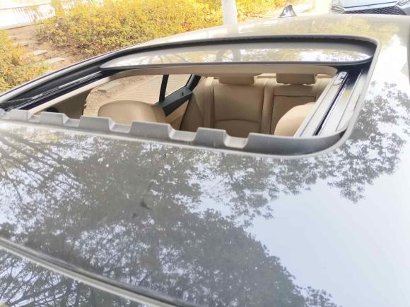 [苏州·苏E] 二手宝马宝马5系2013款 530Li 领先型