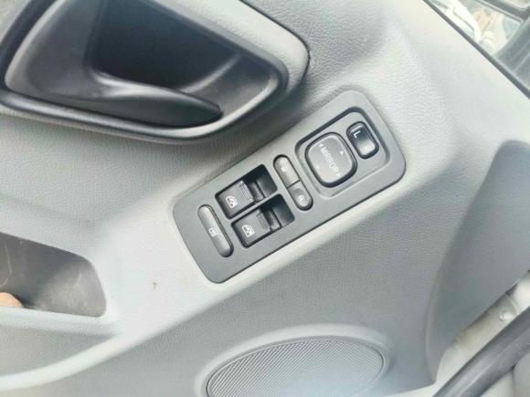 [宁波·浙B] 二手福田图雅诺2022款 2.5T手动通途多功能长轴中顶后单胎5/6/7/9座D25TCIF1