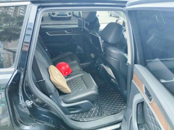 [成都·川A] 二手红旗红旗HS72019款 3.0T 自动四驱智联旗领版