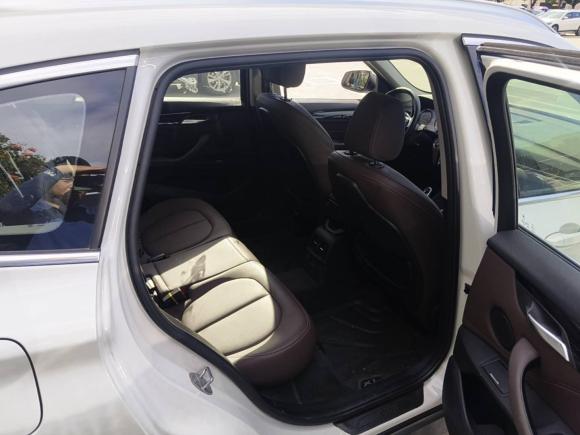 [上海·沪C] 二手宝马宝马X12020款 sDrive25Li 领先型