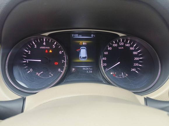 [成都·川A] 二手日产奇骏2014款 2.0L CVT舒适版 2WD