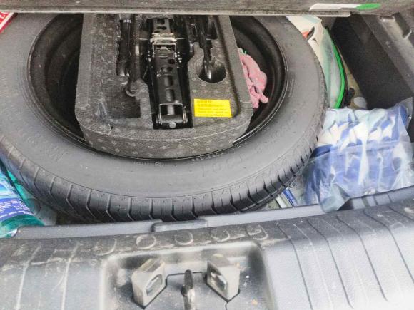 [温州·浙C] 二手吉利汽车远景X62018款 1.8L 手动4G互联尊贵型