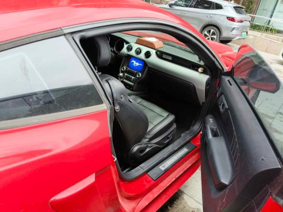 [上海·沪D] 二手福特Mustang2017款 2.3T 性能版