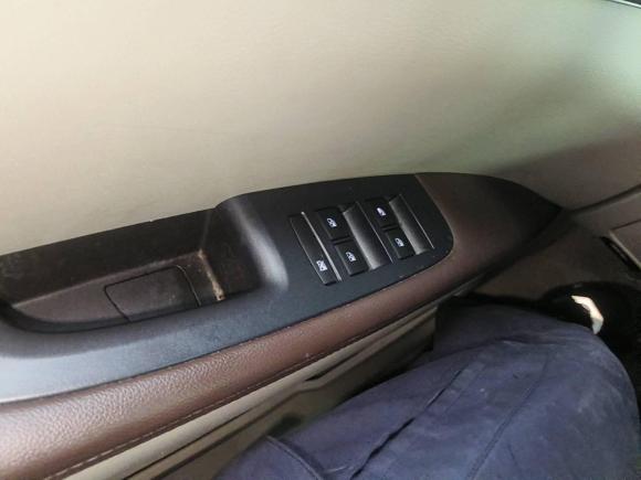 [深圳·粤B] 二手别克别克GL82022款 陆上公务舱 652T 豪华型