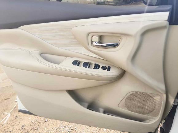 [青岛·鲁B] 二手日产楼兰2015款 2.5L XV RES Plus 两驱豪雅版