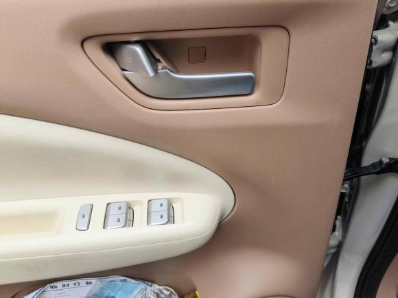 [义乌·浙G] 二手五菱汽车宏光MINIEV2025款 四门版 进阶款