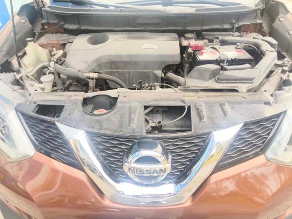 [深圳·粤B] 二手日产奇骏2014款 2.5L CVT领先版 4WD