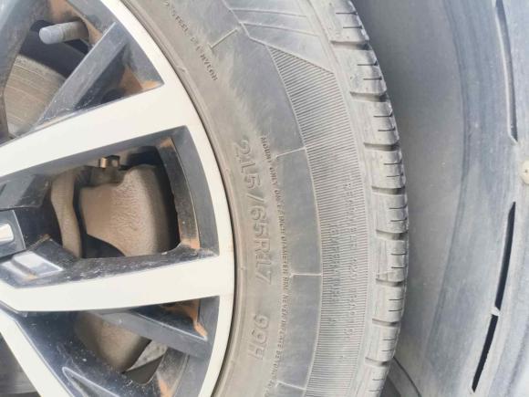 [上海·沪C] 二手大众途观L2017款 330TSI 自动两驱豪华版