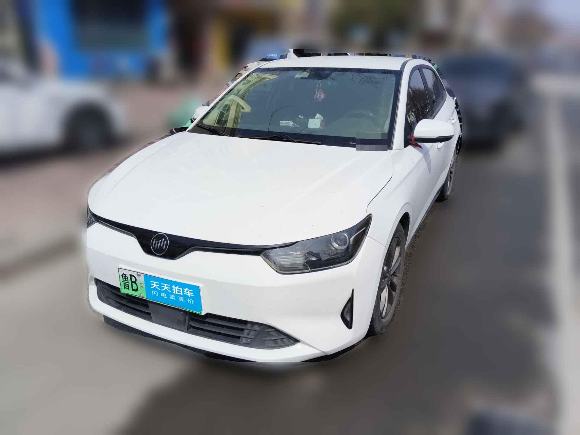 [青岛·鲁B] 威马汽车威马E.52021款 改款 500 即客行