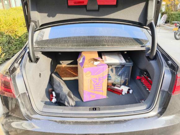 [青岛·鲁B] 二手奥迪奥迪A6L2018款 30周年年型 35 TFSI 时尚型