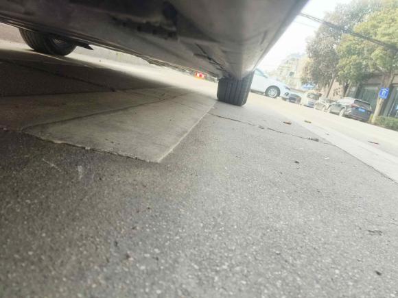 [湖州·浙E] 二手奔驰奔驰C级2015款 改款 C 200 L 运动型