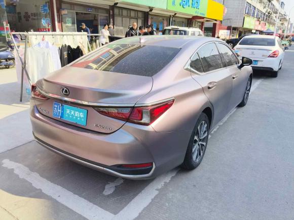 [南通·苏H] 二手雷克萨斯雷克萨斯ES2022款 200 卓越版