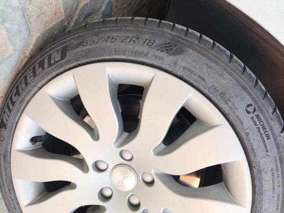 [上海·沪A] 二手特斯拉Model 32021款 标准续航后驱升级版