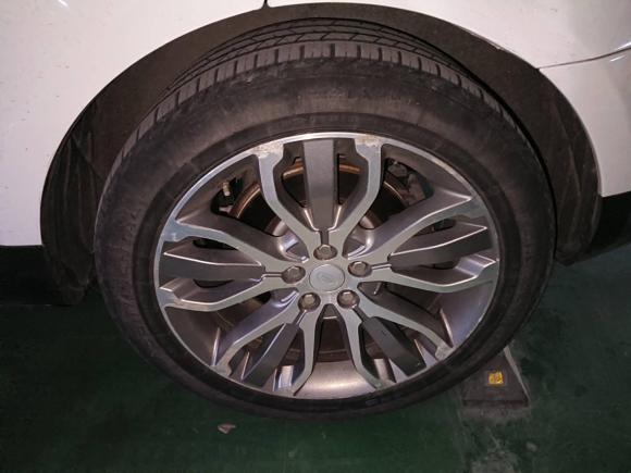 [合肥·皖A] 二手路虎揽胜运动版2016款 3.0 SC V6 HSE DYNAMIC