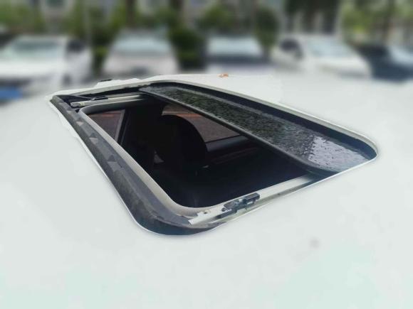 [上海·沪A] 二手荣威荣威i6新能源2017款 45T 混动互联智享版