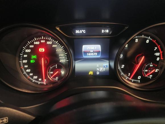 [上海·苏K] 二手奔驰奔驰CLA2016款 改款 CLA 220 4MATIC