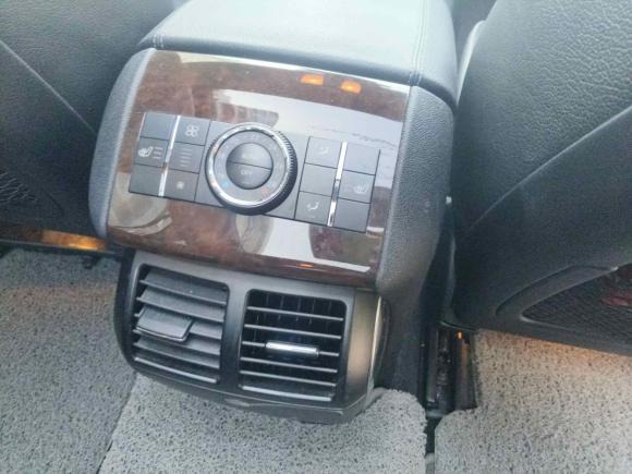 [上海·沪K] 二手奔驰奔驰R级2010款 R 350 L 4MATIC