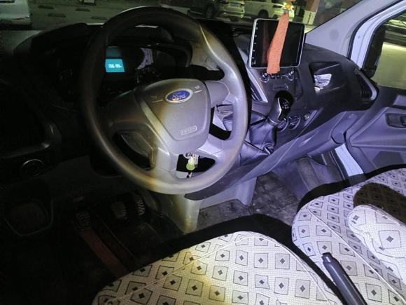 [济南·鲁A] 二手福特全顺2019款 2.0T柴油多功能商用车短轴低顶6座国VI